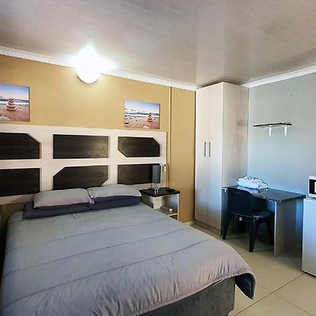 Genesis Self Catering Apartments Bloemfontein Kültér fotó