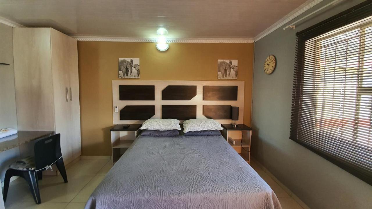 Genesis Self Catering Apartments Bloemfontein Kültér fotó