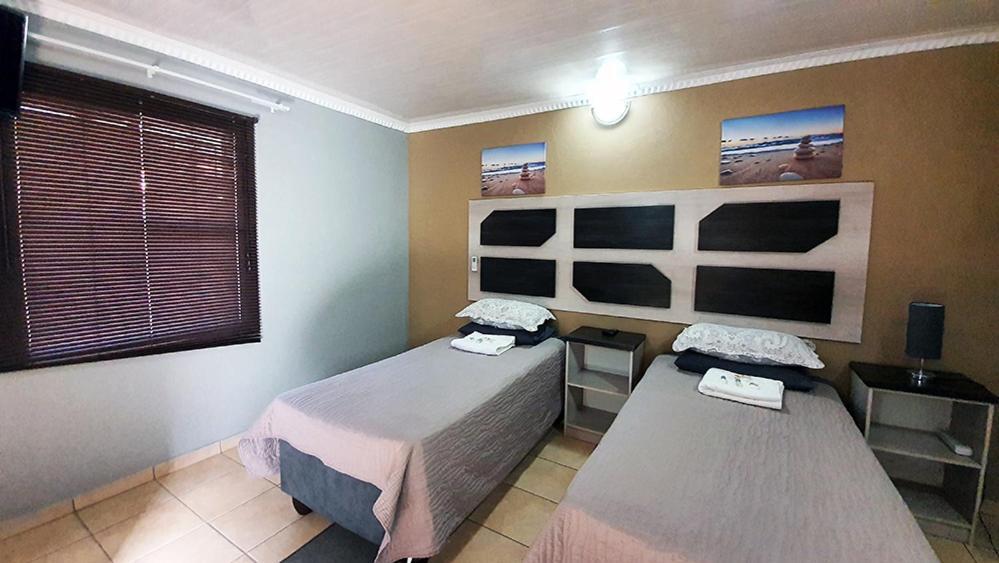 Genesis Self Catering Apartments Bloemfontein Kültér fotó