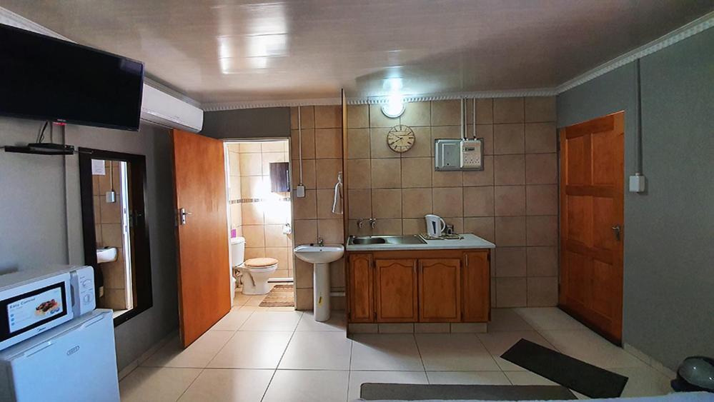 Genesis Self Catering Apartments Bloemfontein Kültér fotó