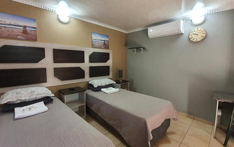 Genesis Self Catering Apartments Bloemfontein Kültér fotó